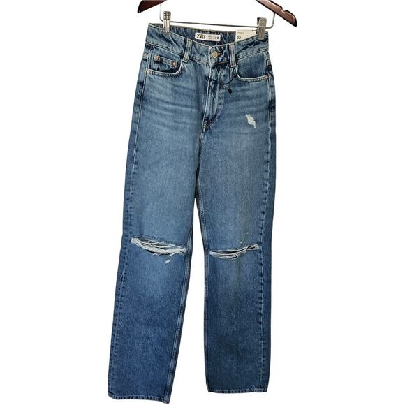 Zara HIGH RISE Z1975 STRAIGHT LEG JEANS size 0 NWT - Picture 1 of 4